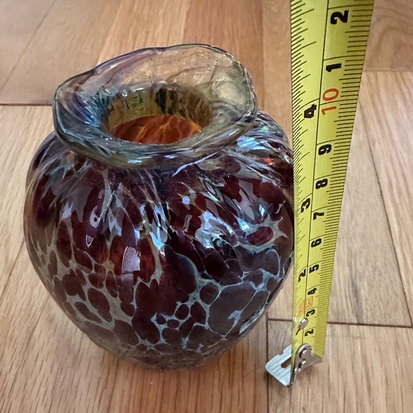 Hand blown glass vase with removable top. Never displayed. - Picture 5 of 5
